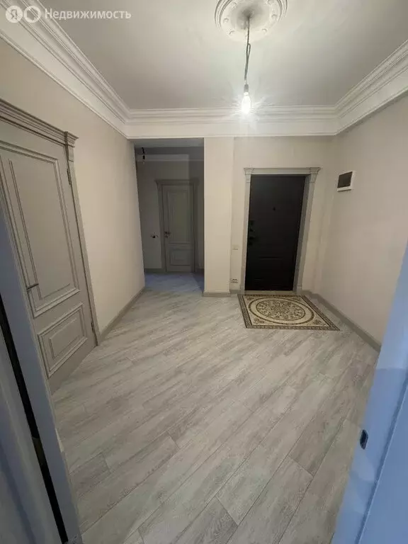 2-комнатная квартира: Каспийск, улица Магомедали Магомеджановa, 31 (72 ... - Фото 2