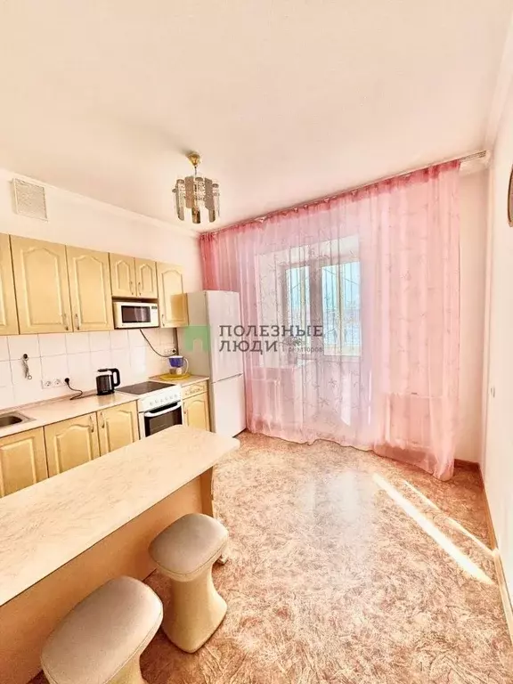 1-к кв. Алтайский край, Барнаул Взлетная ул., 30а (36.8 м) - Фото 0