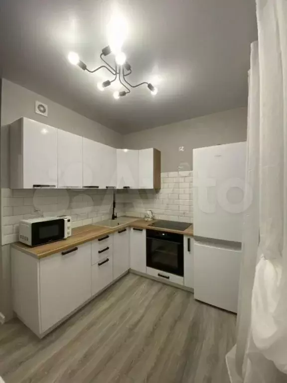 1-к. квартира, 41 м, 23/25 эт. - Фото 0
