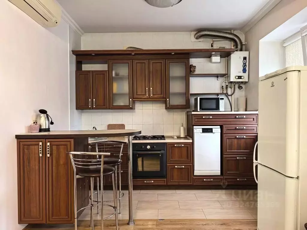 1-к кв. Белгородская область, Белгород ул. Попова, 18 (55.0 м) - Фото 2