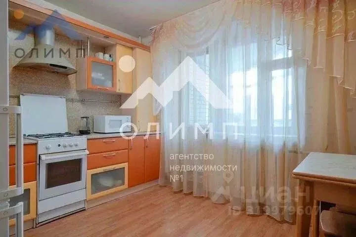 3-к кв. Вологодская область, Вологда ул. Гагарина, 7 (84.3 м) - Фото 2