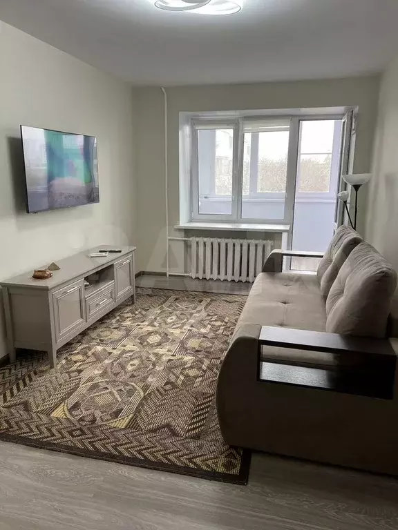 1-к. квартира, 36 м, 4/9 эт. - Фото 1