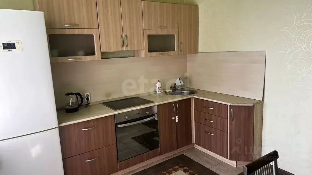 1-к кв. Тюменская область, Тюмень Малая Боровская ул., 7 (41.1 м) - Фото 1