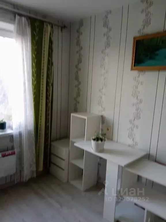 Комната Свердловская область, Екатеринбург ул. Чкалова, 111 (11.0 м) - Фото 2