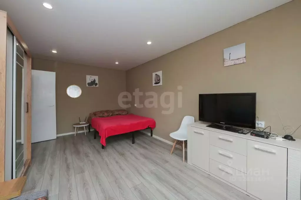 1-к кв. Калининградская область, Калининград Мукомольная ул., 12 (29.6 ... - Фото 1