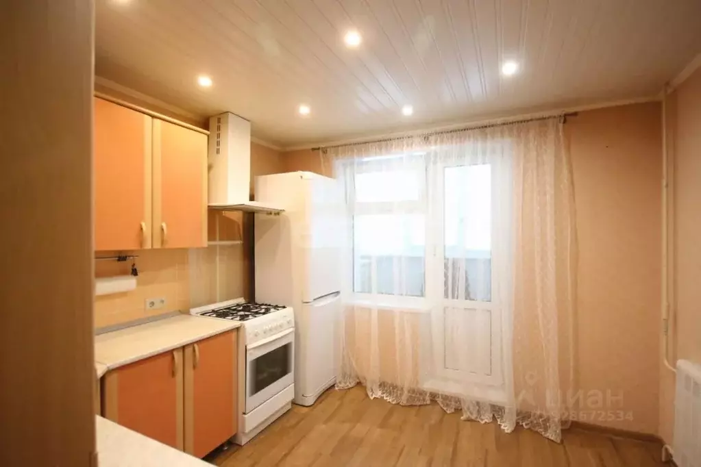 2-к кв. Ямало-Ненецкий АО, Новый Уренгой Восточный мкр, 6/5 (56.0 м) - Фото 1