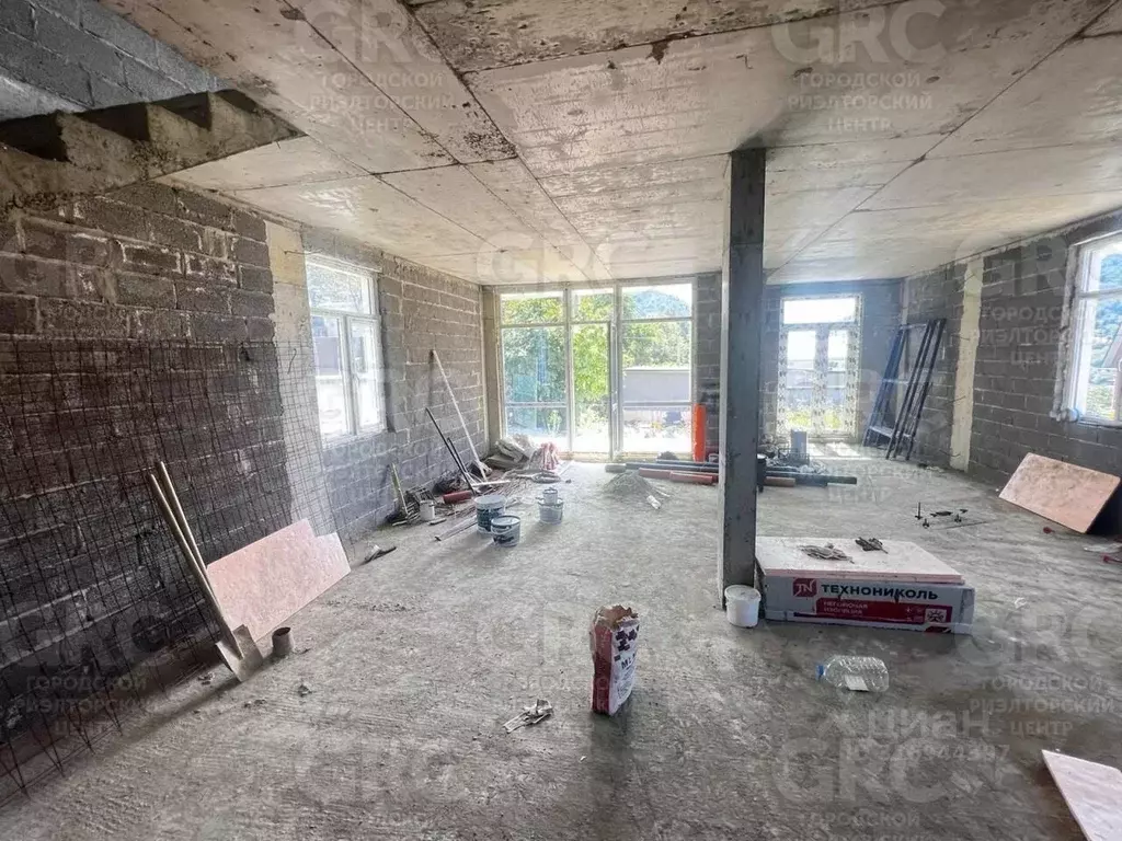 Дом в Краснодарский край, Сочи городской округ, с. Пластунка ул. ... - Фото 1