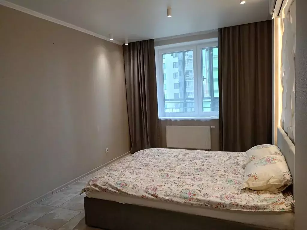 1-к кв. Татарстан, Казань ул. Родины, 24В (40.0 м) - Фото 1