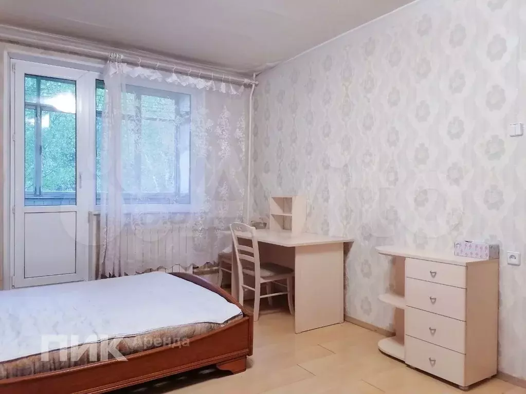 1-к. квартира, 38 м, 4/17 эт. - Фото 1