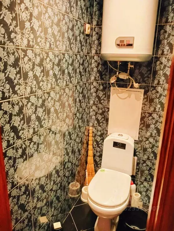 2-к кв. Саратовская область, Саратов ул. Имени С.Ф. Тархова, 18 (52.0 ... - Фото 2