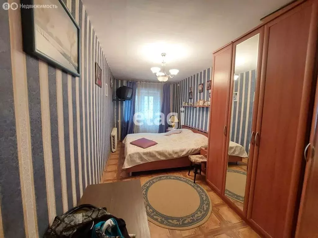 3-комнатная квартира: Костерёво, улица 40 лет Октября, 13 (59.8 м) - Фото 1