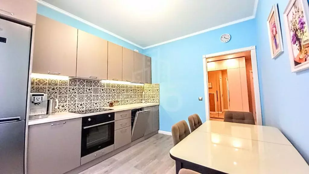 2-к кв. Санкт-Петербург Большой Сампсониевский просп., 70к5 (60.0 м) - Фото 0
