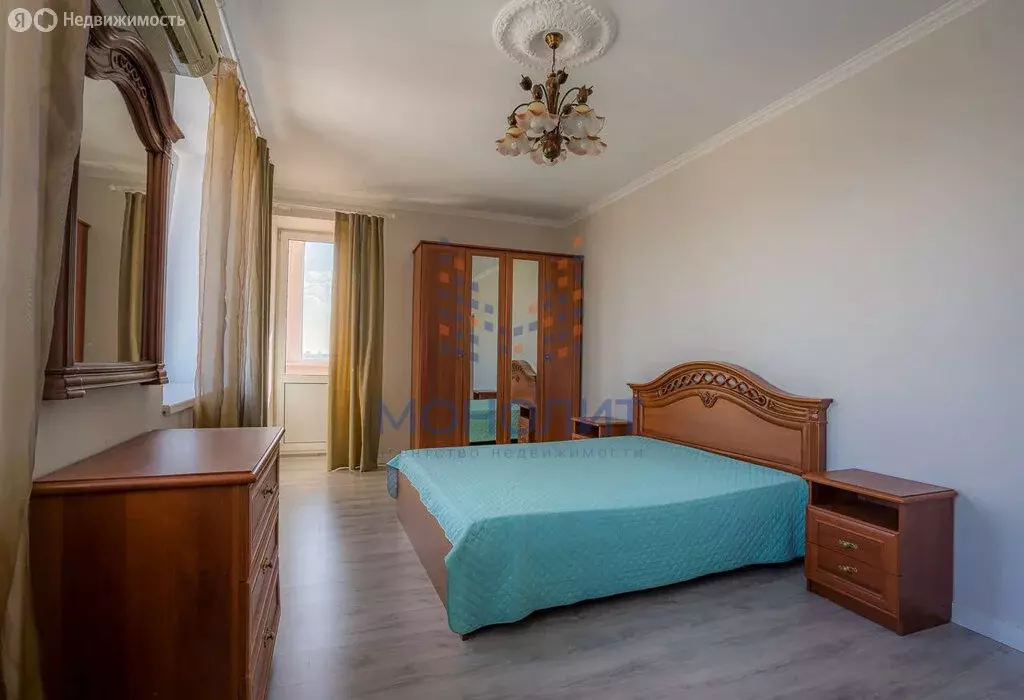 3-комнатная квартира: посёлок городского типа Новоивановское, улица ... - Фото 2