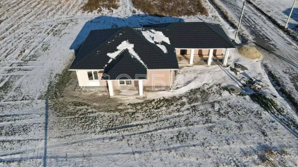 Дом в Тюменская область, Тюмень ул. Звездная (161 м) - Фото 0