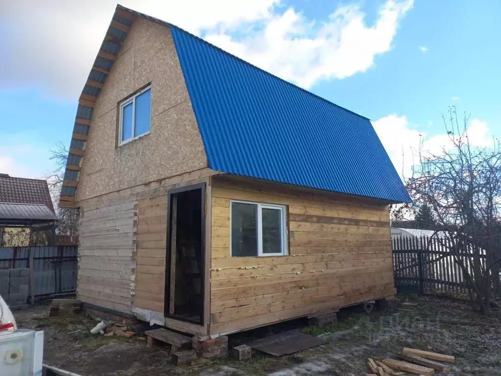 Дом в Омская область, Омск Нефтяник СНТ, 385 (45 м) - Фото 1