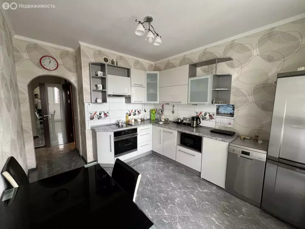 1-комнатная квартира: Калининград, Батальная улица, 94 (49.7 м) - Фото 0