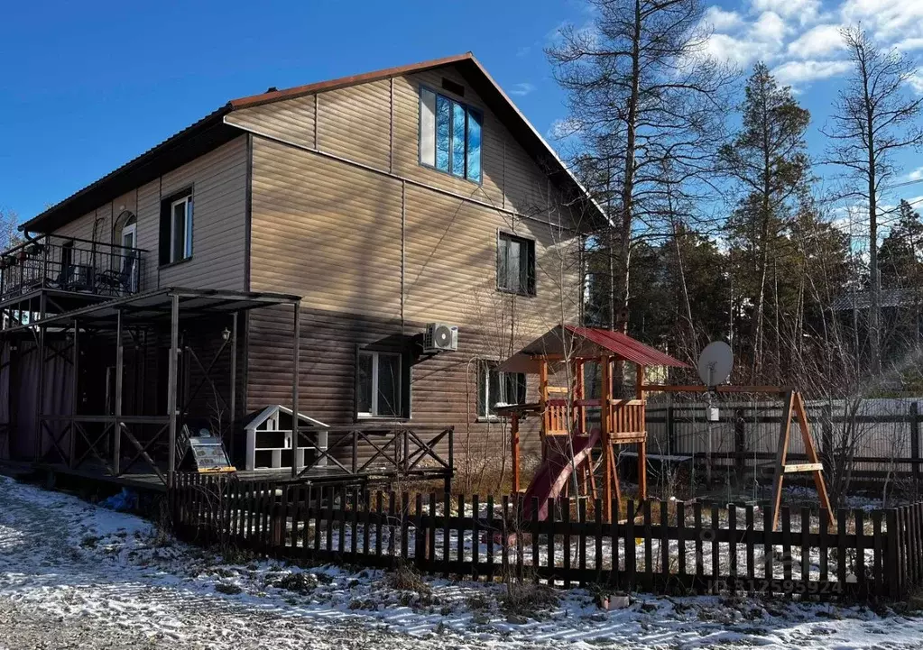 Дом в Саха (Якутия), Якутск Борисовка-3 мкр,  (170 м) - Фото 0