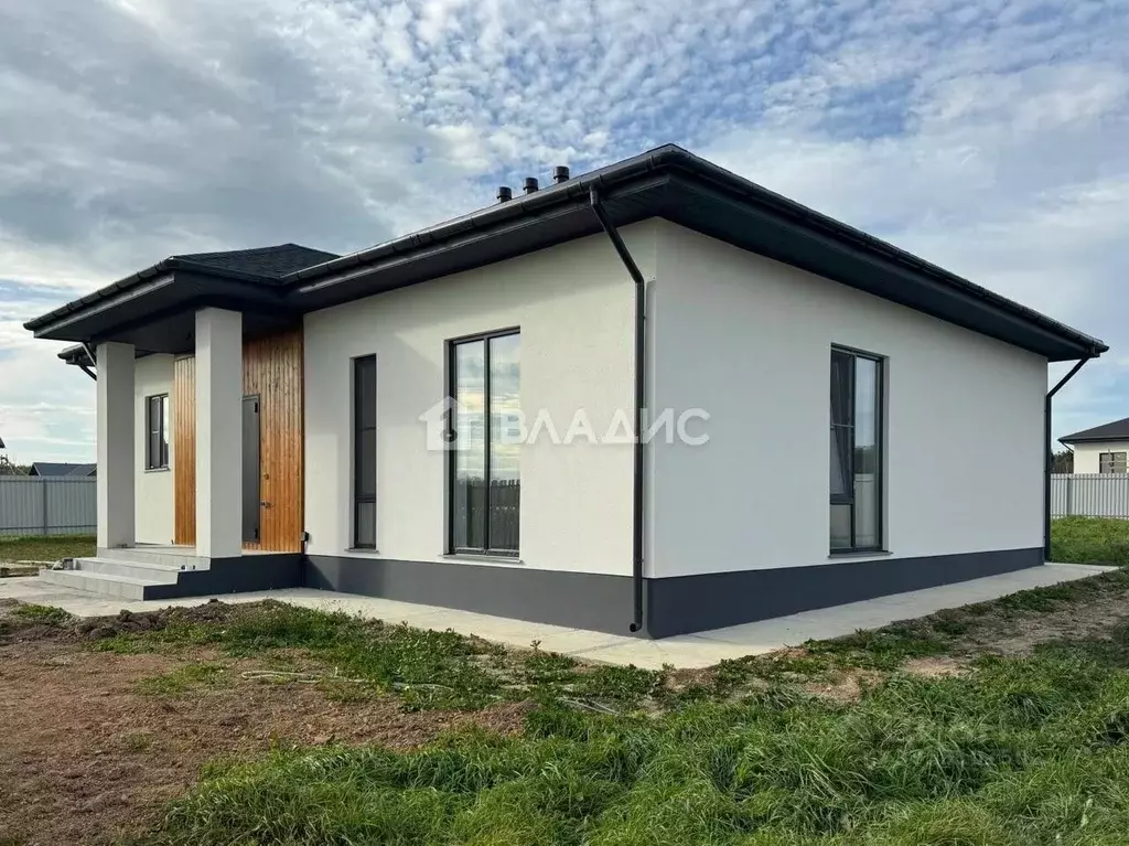 Дом в Калужская область, Совхоз Боровский с/пос, Кириллово парк кп ... - Фото 0