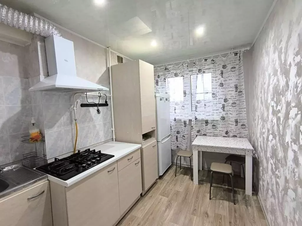 2-к кв. Нижегородская область, Нижний Новгород Южное ш., 21 (43.5 м) - Фото 1