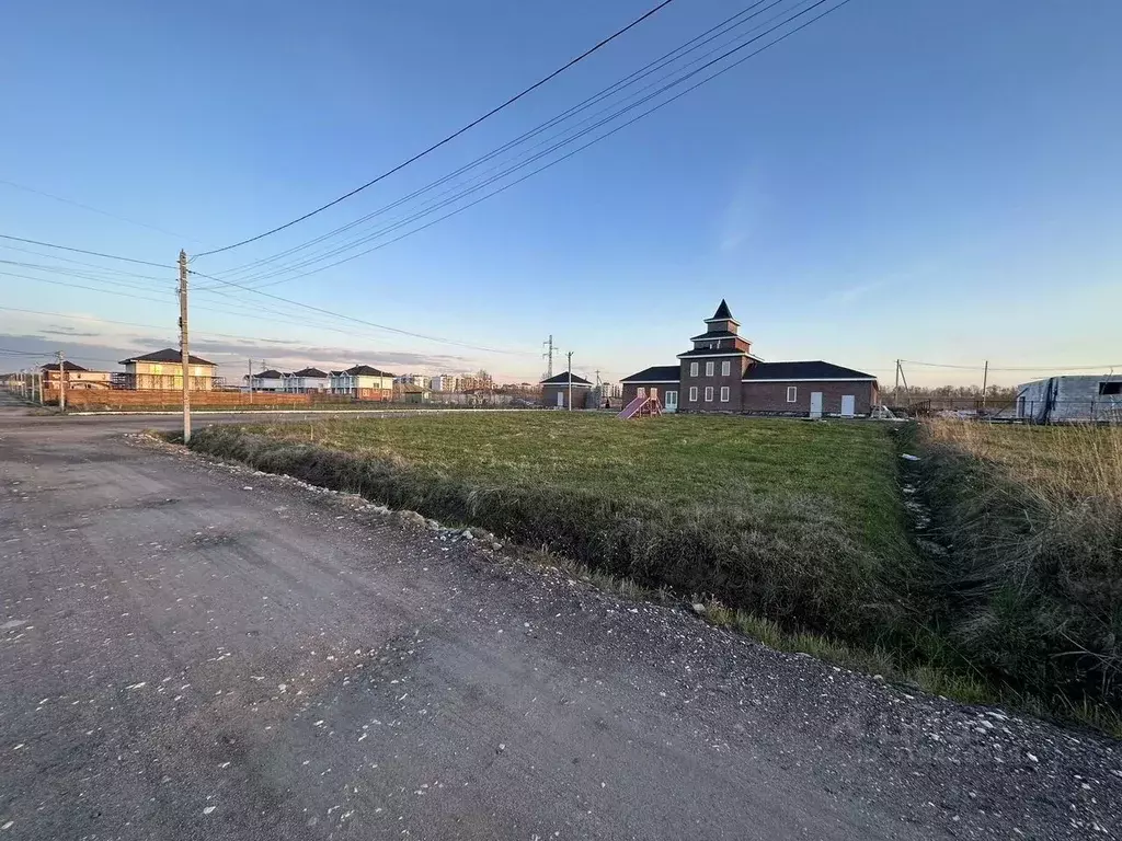 Участок в Ленинградская область, Тосненский район, Федоровское ... - Фото 1