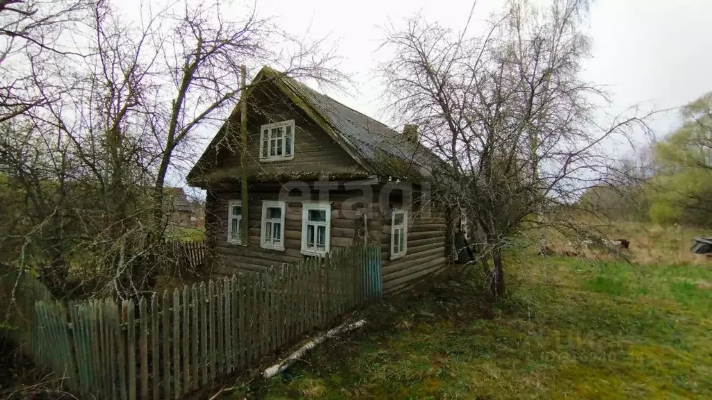 Дом в Ленинградская область, Киришский район, Пчевское с/пос, д. ... - Фото 0