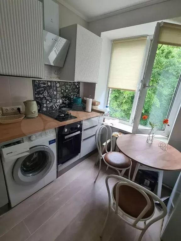 2-к. квартира, 43 м, 5/5 эт. - Фото 0