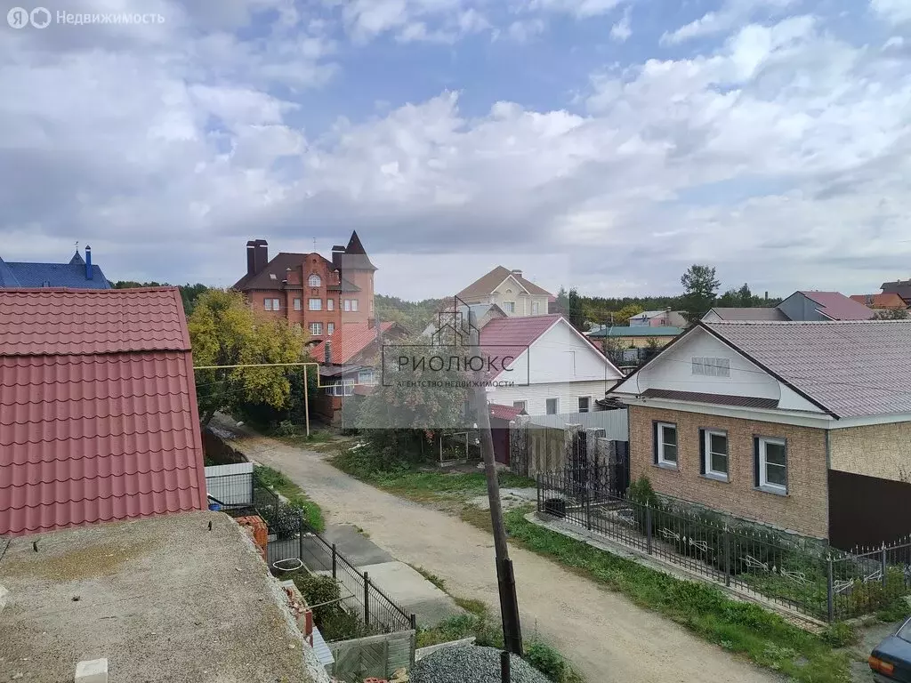 Дом в Челябинск, Кременкульский переулок, 8 (150 м) - Фото 0
