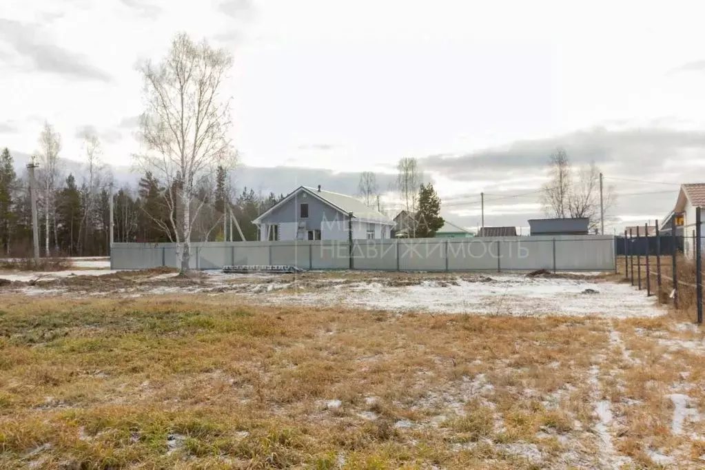 Участок в Тюменская область, Нижнетавдинский муниципальный округ, с. ... - Фото 1