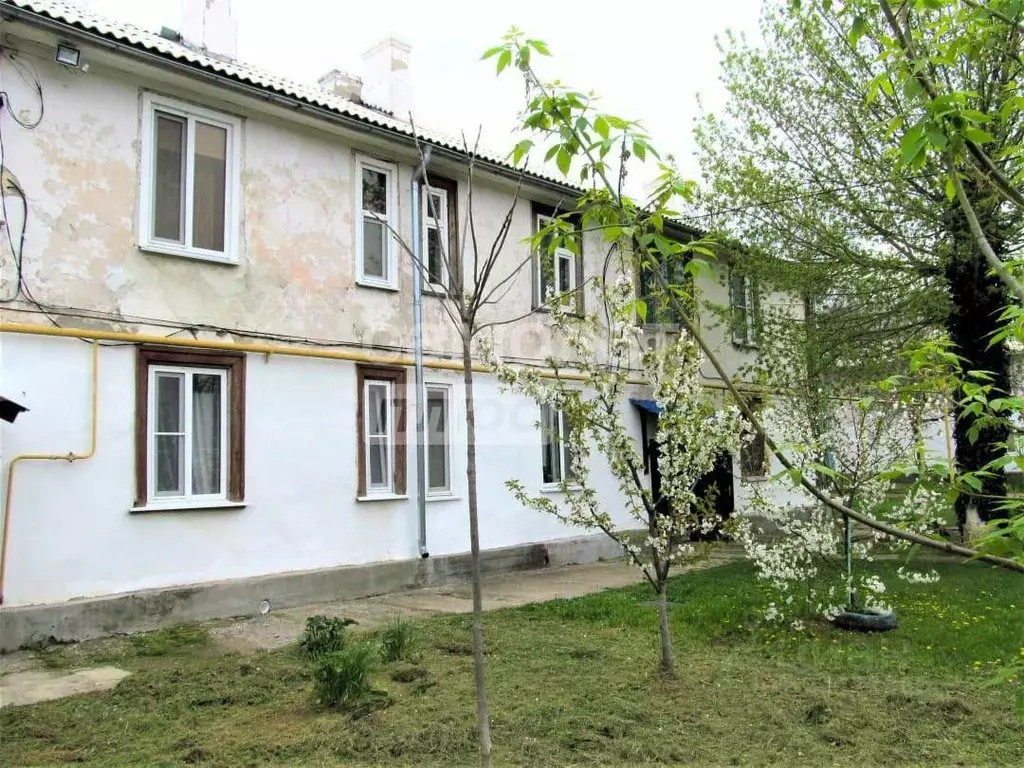 2-к кв. Краснодарский край, Абинский район, Ахтырское городское ... - Фото 1