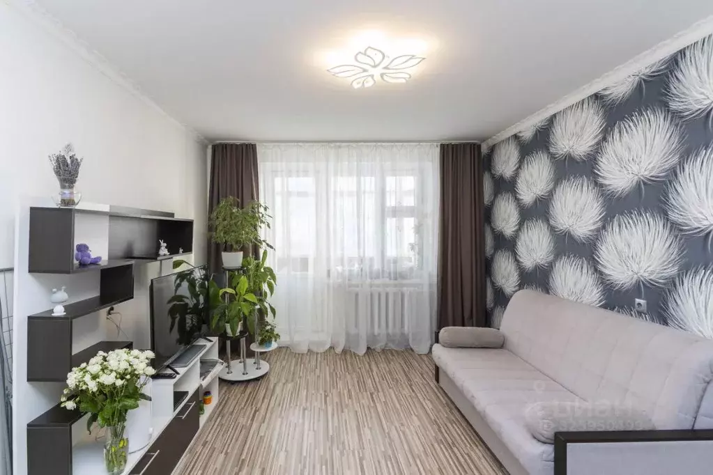 1-к кв. Тюменская область, Тюмень Широтная ул., 173к6 (44.8 м) - Фото 1