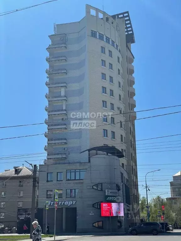 Помещение свободного назначения в Алтайский край, Барнаул просп. ... - Фото 0