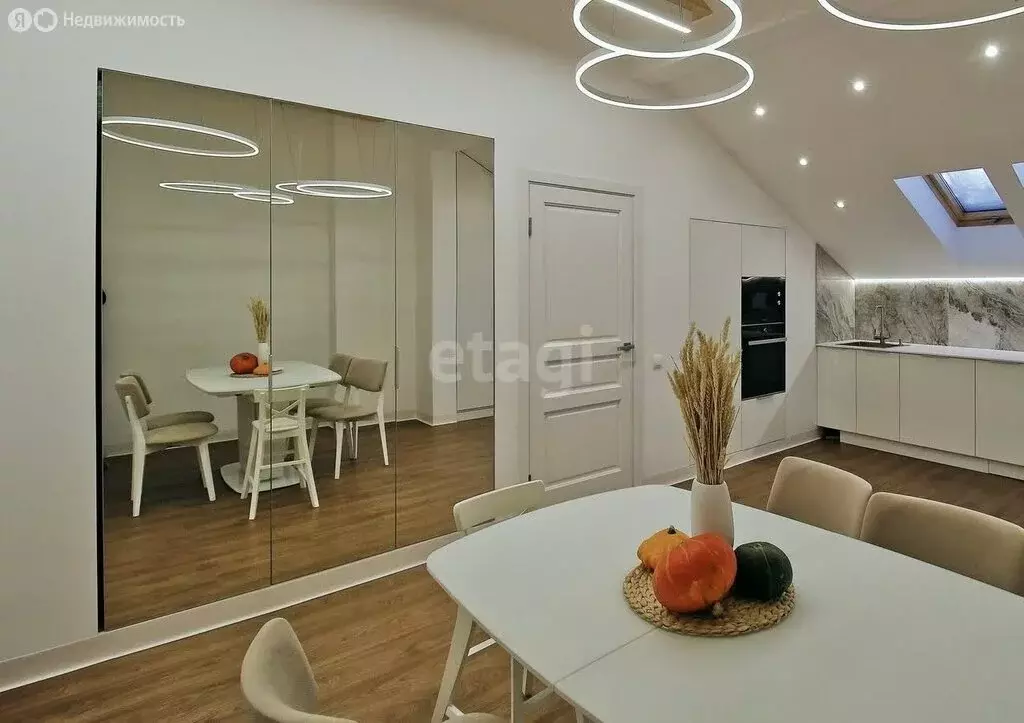 3-комнатная квартира: Калининград, Шахматная улица, 4Б (97 м) - Фото 1