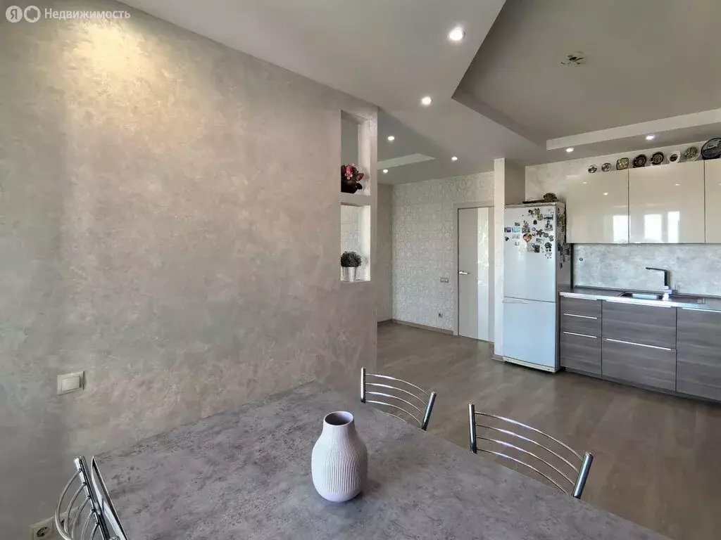 3-комнатная квартира: Кстово, Полевая улица, 8 (88 м) - Фото 1