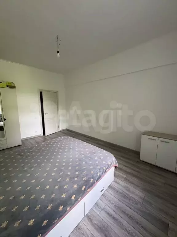 2-к. квартира, 70 м, 2/5 эт. - Фото 1