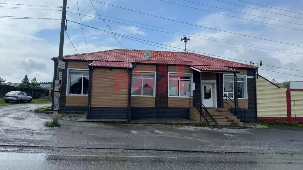 Торговая площадь в Свердловская область, Ревда ул. Металлистов, 140 ... - Фото 1