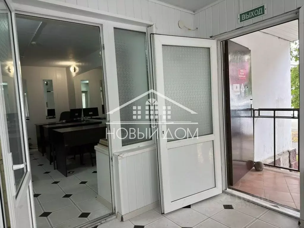 Офис в Кабардино-Балкария, Нальчик ул. Пушкина, 27 (50 м) - Фото 2