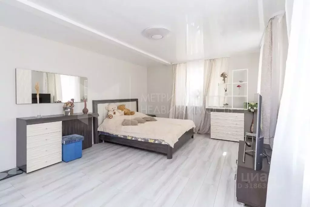 2-к кв. Тюменская область, Тюмень ул. Бабарынка, 65 (47.0 м) - Фото 0