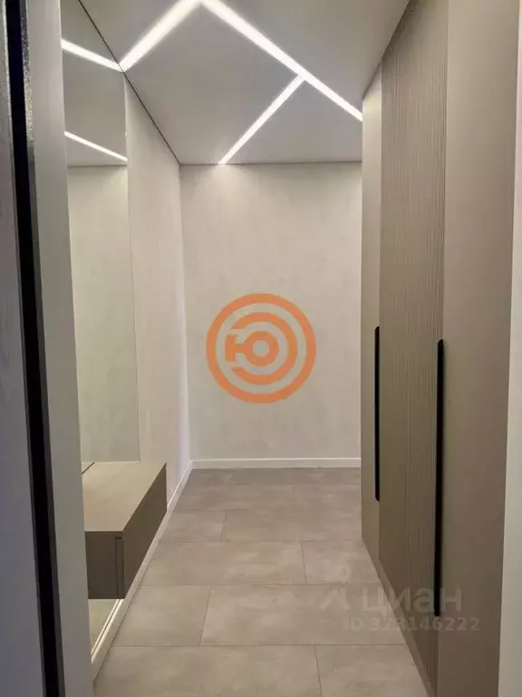 2-к кв. Тюменская область, Тюмень ул. Тимофея Чаркова, 87 (74.2 м) - Фото 1