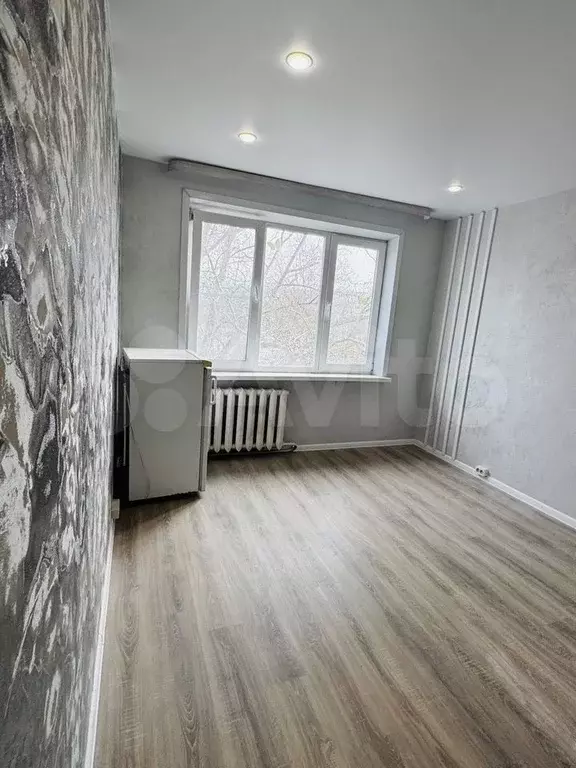 Комната 13 м в 1-к., 5/5 эт. - Фото 1