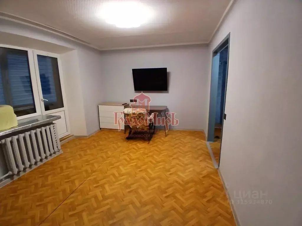 3-к кв. Владимирская область, Александров ул. Революции, 48 (59.9 м) - Фото 0
