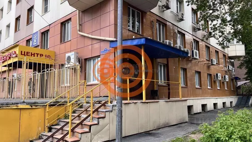 Торговая площадь в Тюменская область, Тюмень ул. Салтыкова-Щедрина, 44 ... - Фото 1