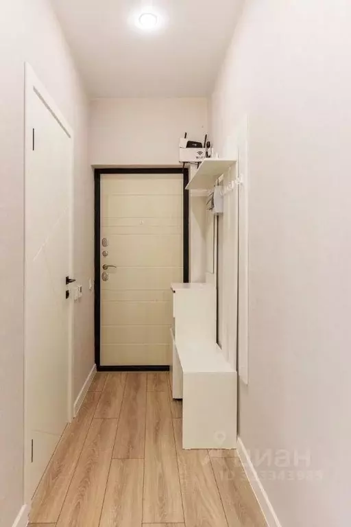 Студия Краснодарский край, Краснодар Любимово мкр, 11/1 (30.0 м) - Фото 1