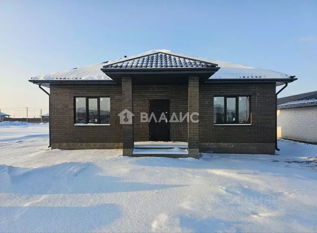 Дом в Белгородская область, Белгородский район, с. Стрелецкое ул. ... - Фото 1