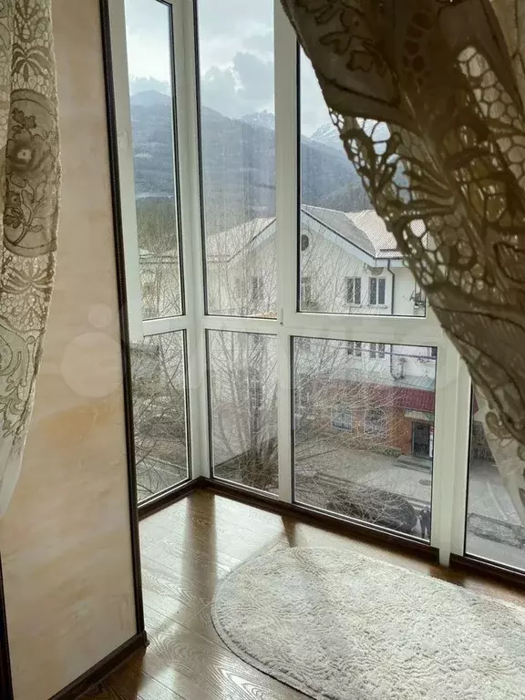 3-к. квартира, 67 м, 4/4 эт. - Фото 1