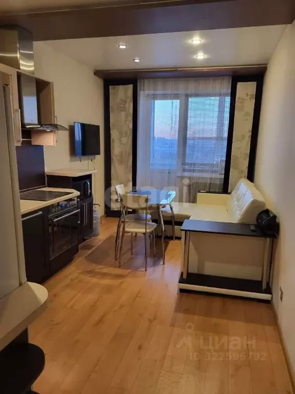 2-к кв. Амурская область, Благовещенск ул. Калинина, 4 (72.0 м) - Фото 2