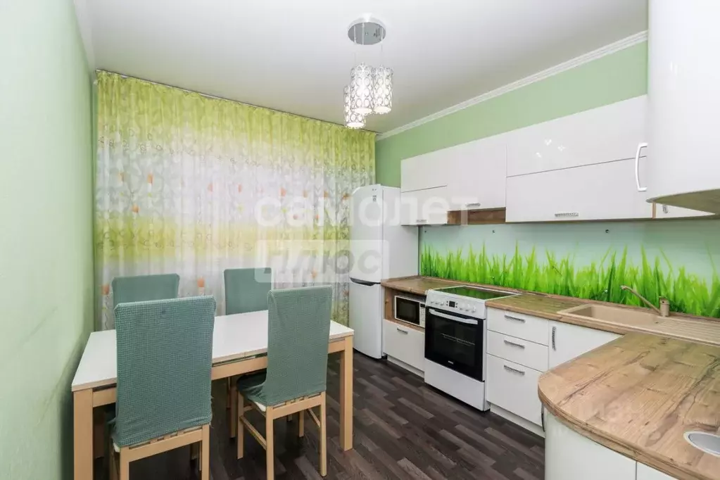 3-к кв. Алтайский край, Барнаул Взлетная ул., 30 (78.2 м) - Фото 1