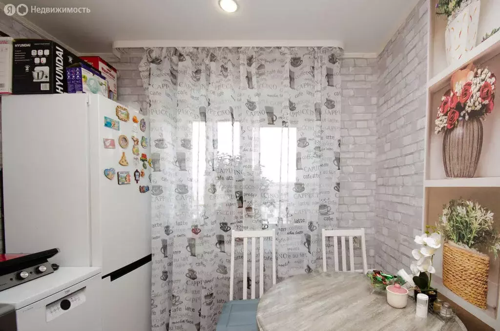 2-комнатная квартира: Ялуторовск, улица Ленина, 41 (43 м) - Фото 2