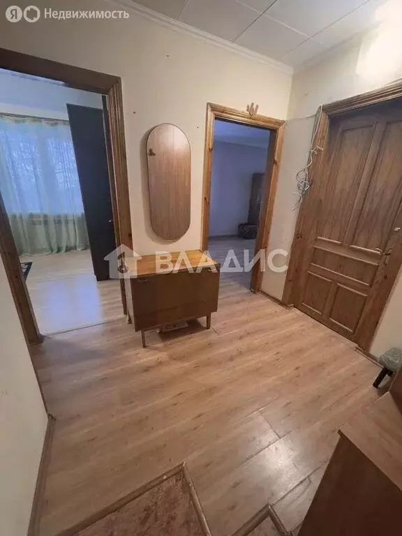 3-комнатная квартира: Белгород, улица 5 Августа, 14 (61 м) - Фото 1