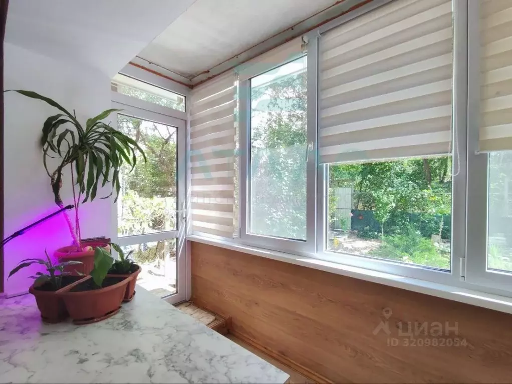 2-к кв. Крым, Симферополь ул. Аральская, 67 (45.0 м) - Фото 1