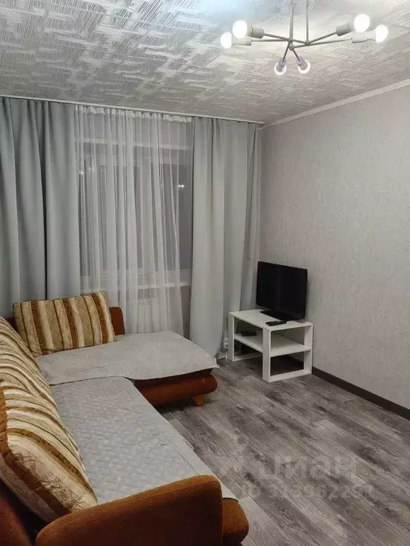 2-к кв. Саха (Якутия), Ленск ул. Ойунского, 32 (43.0 м) - Фото 0